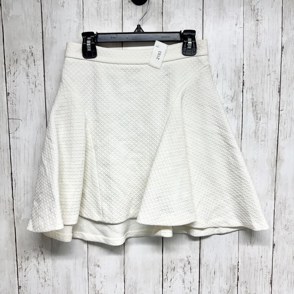 Rebecca Minkoff Skirt Women Sz 0 Quilted Textured Ivory Cream‎ Pull Skirt Trendy